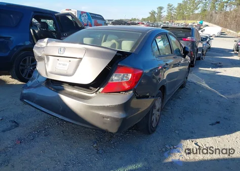 2012 Honda Civic Lx z USA, uszkodzony, nr VIN 19XFB2F57CE391713